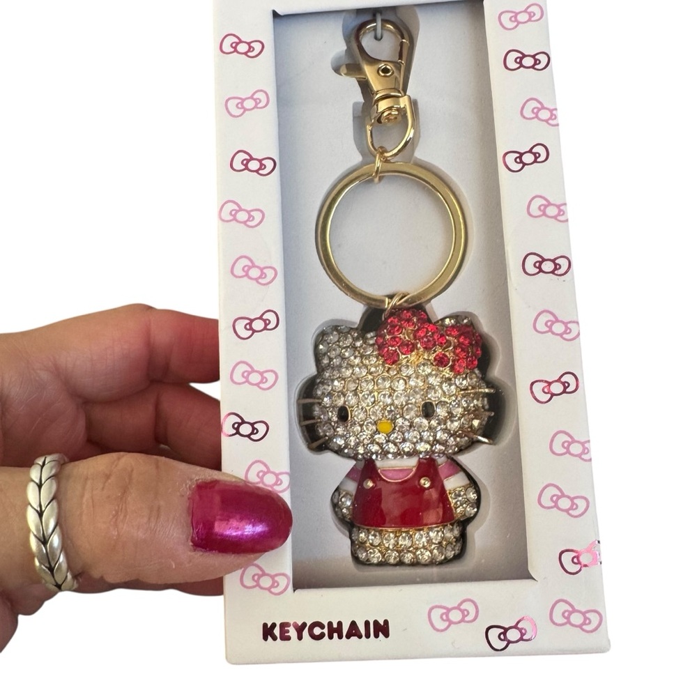 Hello Kitty Crystal bling Keychain - Picture 2 of 8